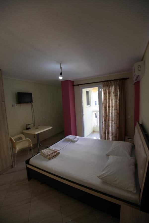 Angjelo Apartments Sarande Exterior photo