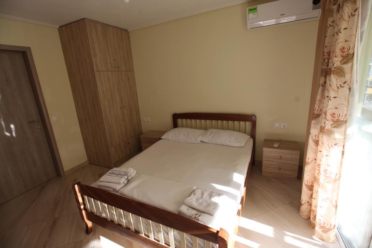 Angjelo Apartments Sarande Exterior photo