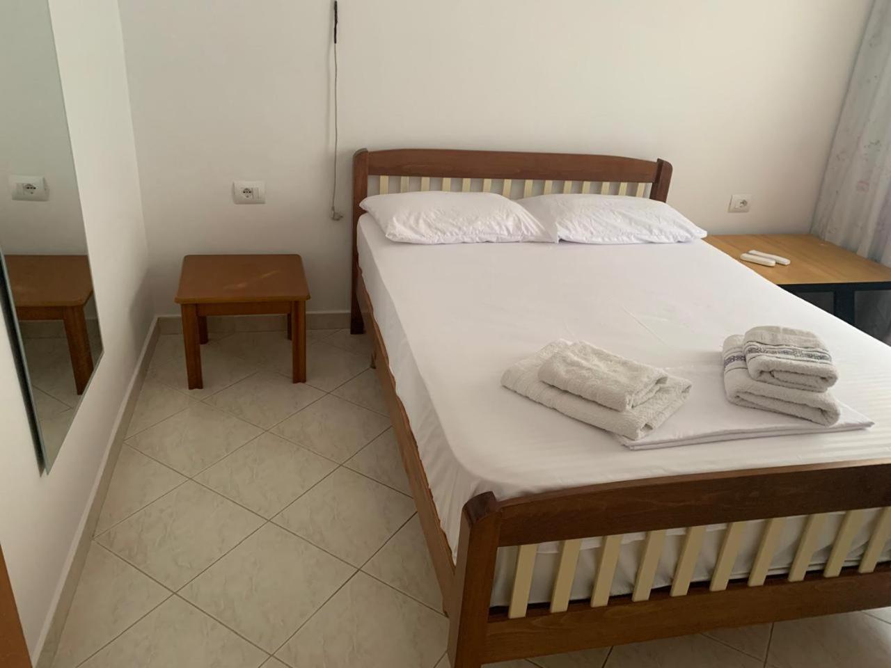 Angjelo Apartments Sarande Exterior photo